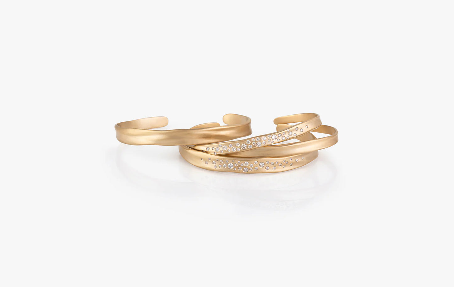 18K YG Thin Cuff D:.55