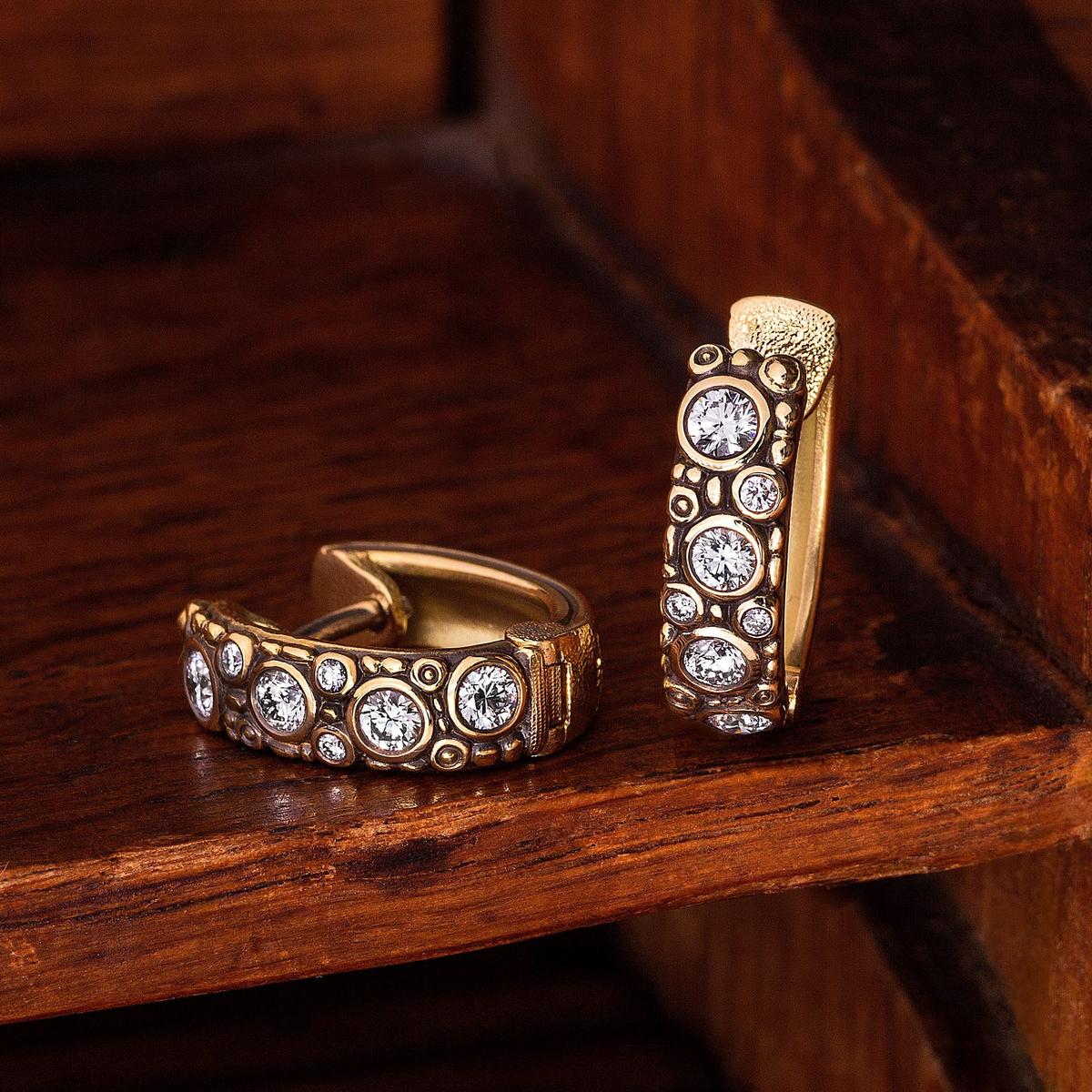 18K "Oval Hoop" Diamond Earrings - E-62D