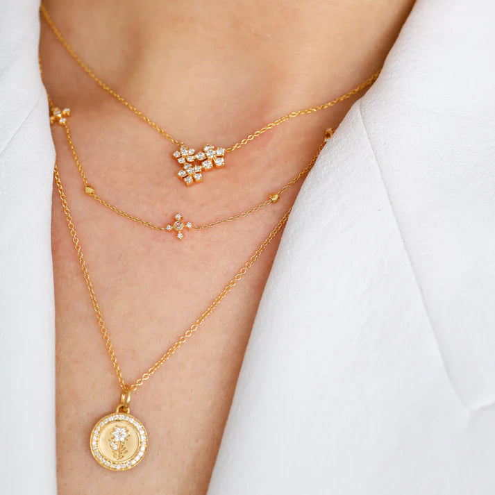 18K WG Flower Necklace D:0.33