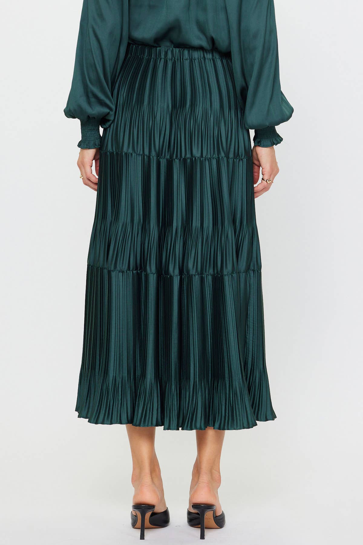 Special Pleated 3-tiered Long Skirt