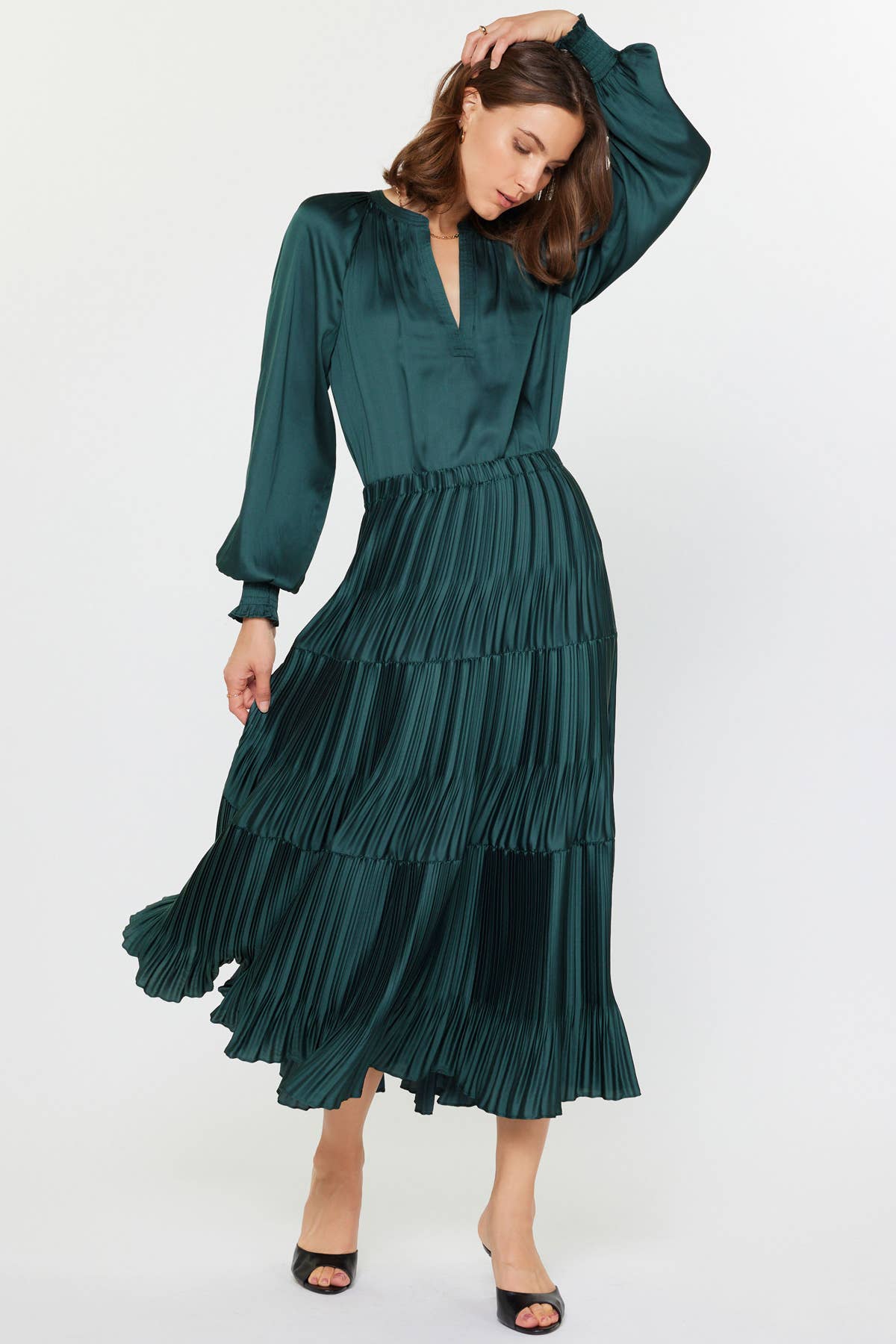 Special Pleated 3-tiered Long Skirt