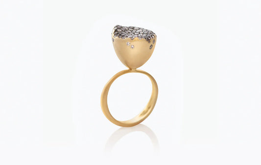 18K YG Ring with 1.30 CT of Diamonds